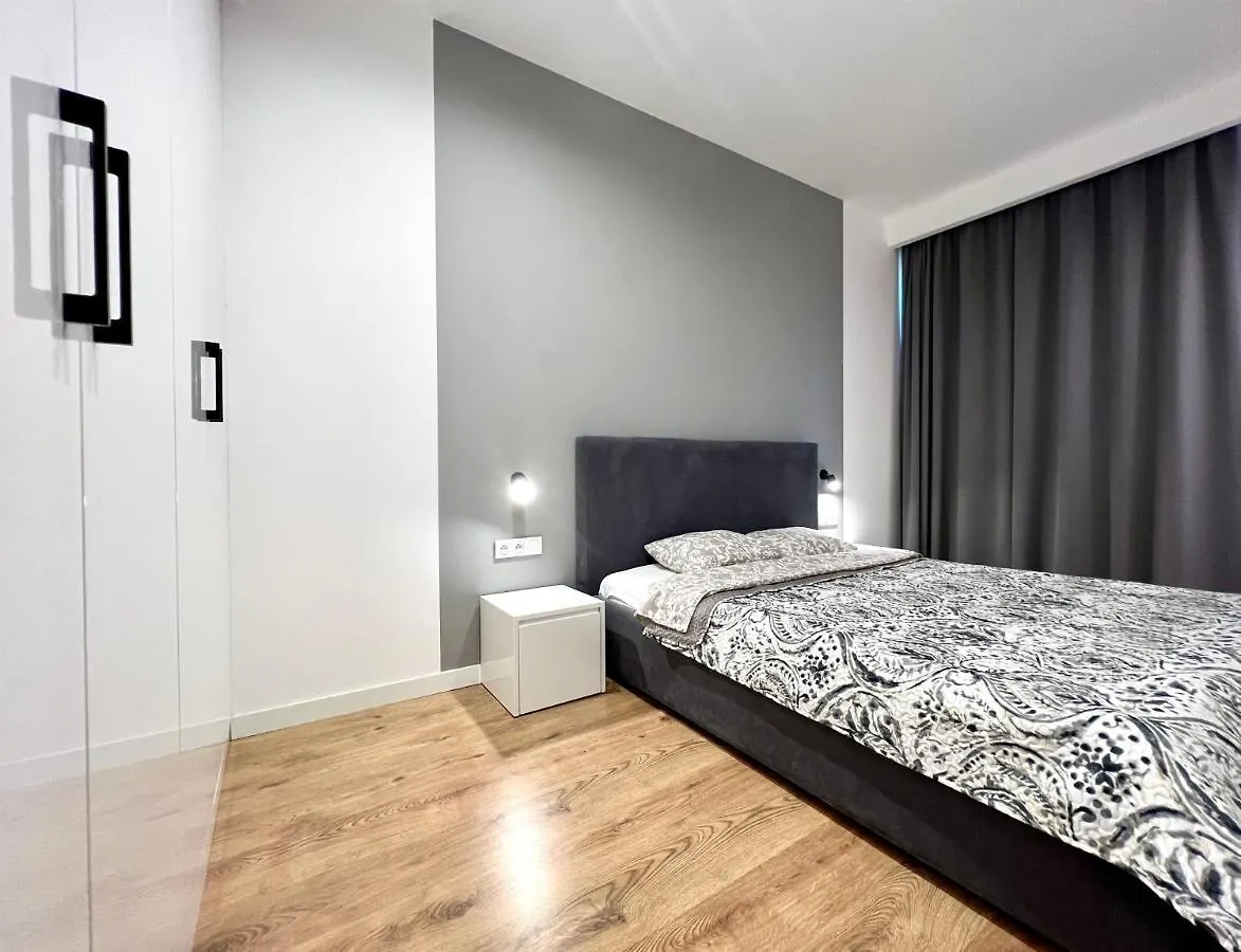 K22 Large Apart Slawinska 509 Warsaw Poland